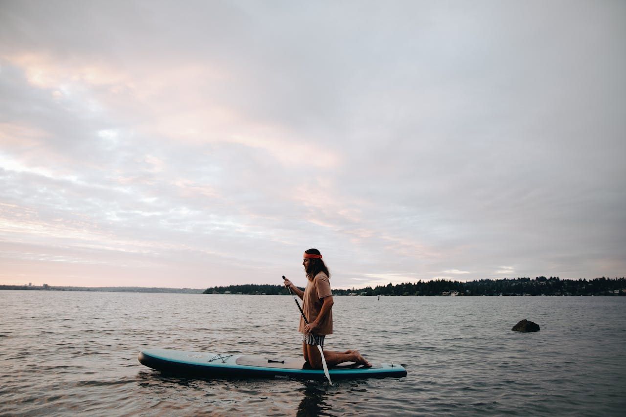 Jak rozpocząć przygodę z paddle board Porady dla początkujących e